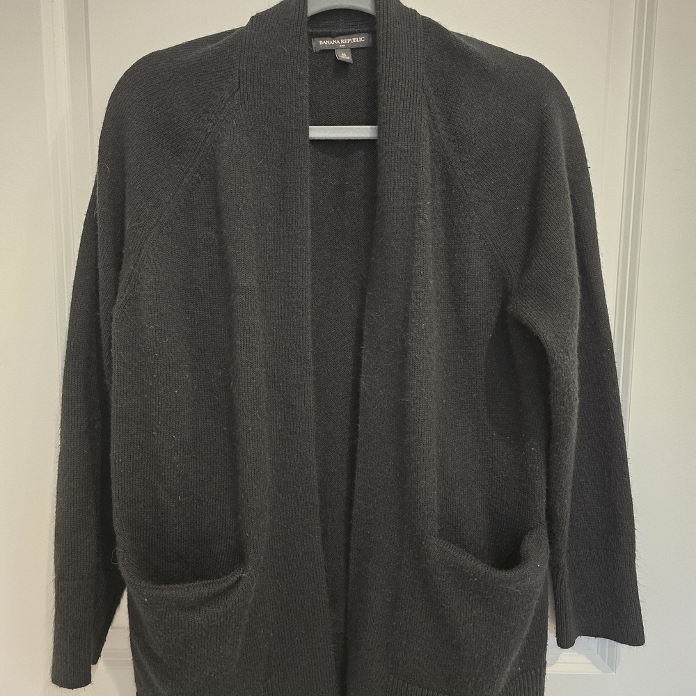 Banana Republic Black Open-Front Sweater Momens Black 2 Pocket Office Casual